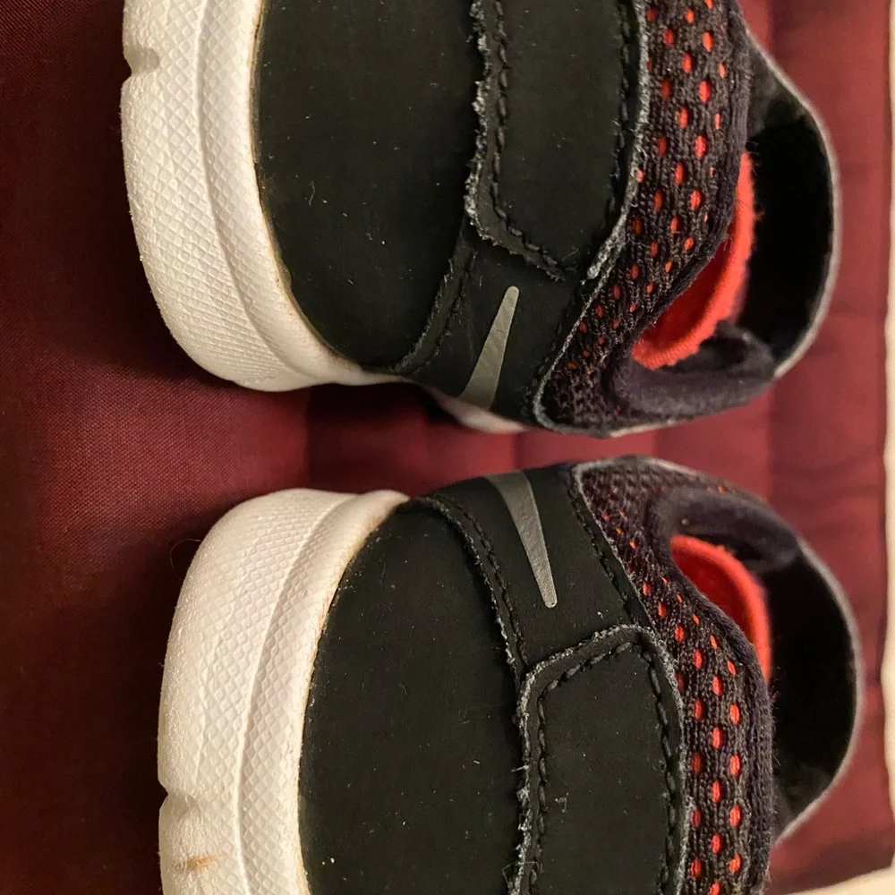 NIKE FLEX 2014 RN TD BLACK/HYPER PINK TODDLER 9C - Picture 3 of 5